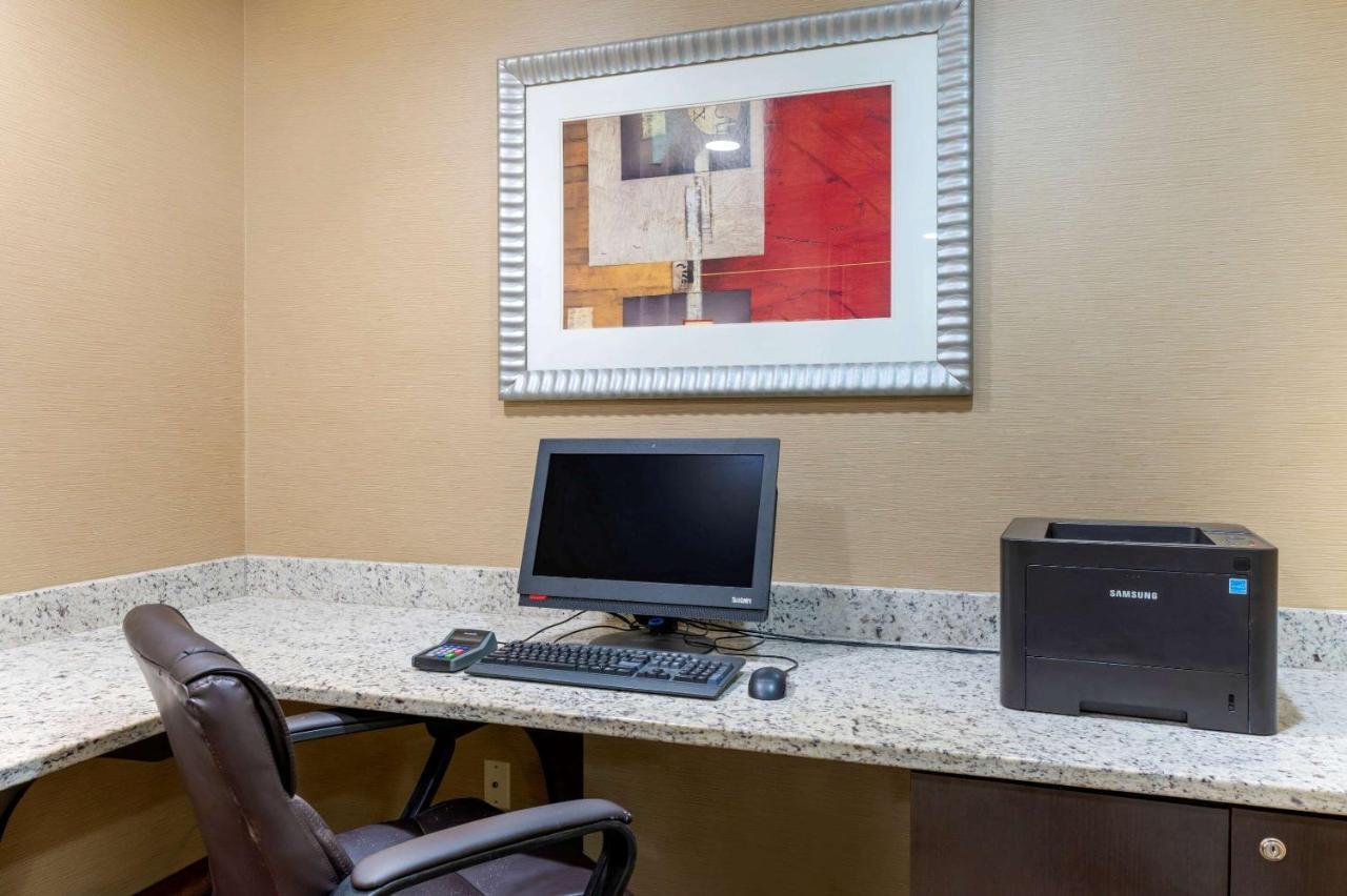 קולומבוס Comfort Suites מראה חיצוני תמונה