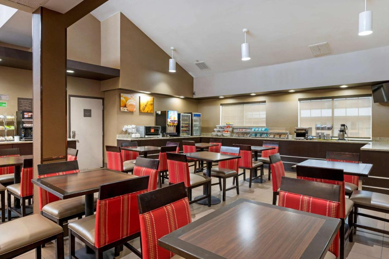 קולומבוס Comfort Suites מראה חיצוני תמונה