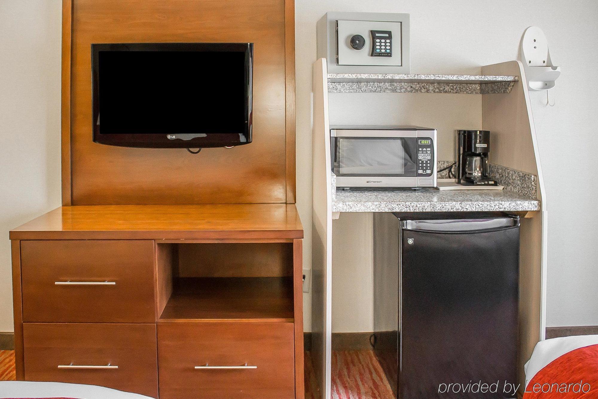 קולומבוס Comfort Suites מראה חיצוני תמונה
